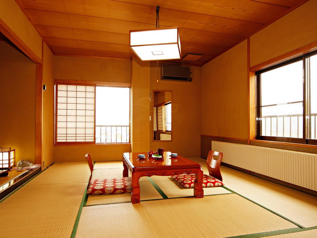 Ryokan Seizan-So Kaminoyama Buitenkant foto